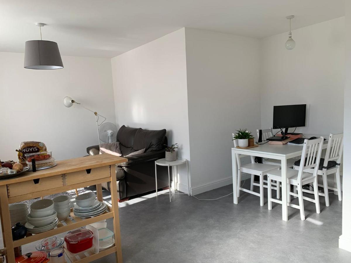 Bright, Chilled Ensuite Db Room In A Shared Flat! London Exterior photo