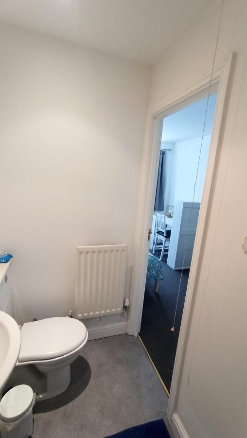 Bright, Chilled Ensuite Db Room In A Shared Flat! London Exterior photo